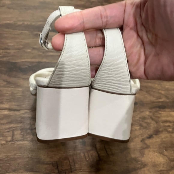 Free People Off White Parker Chain Sandals Sz. 39 NWOB - Picture 7 of 12